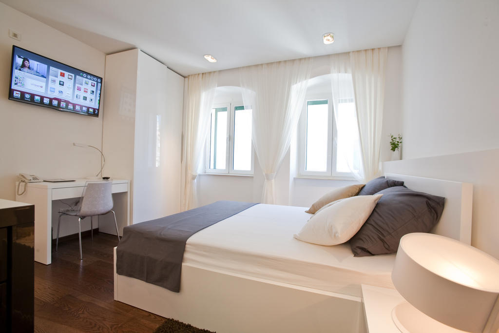 Speruna Luxury Inn Split Ruang foto